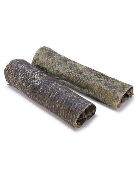 Rollitos de piel de bacalao
